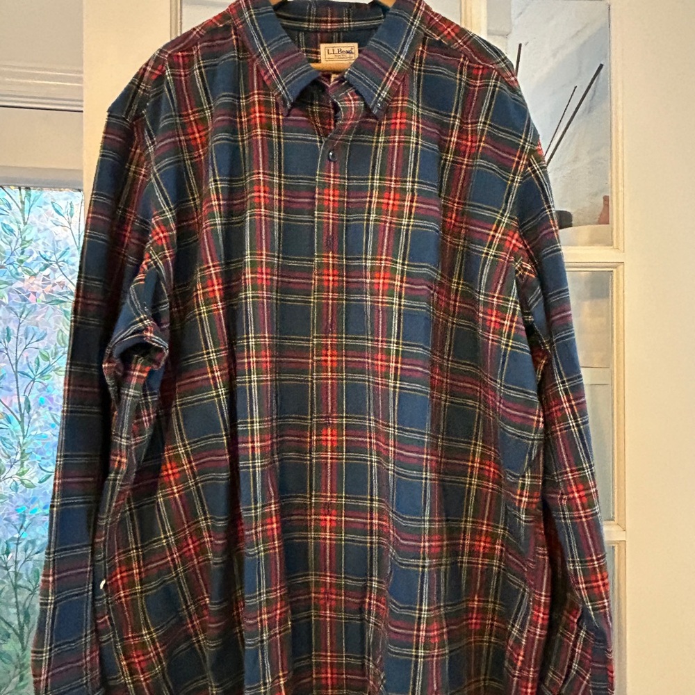 L.L. Bean Men's Blue Plaid Shirt
